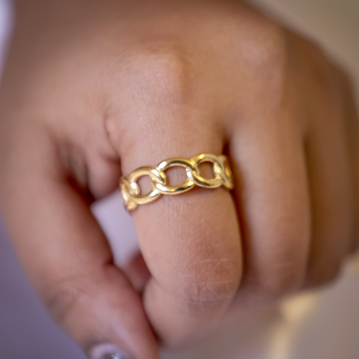 Simple anti tarnish ring