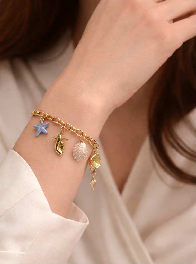 Ocean-inspired theme bracelet