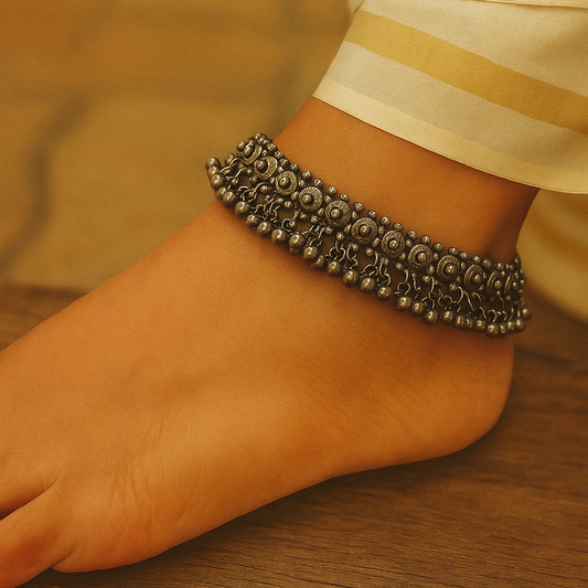 Black metal Anklets