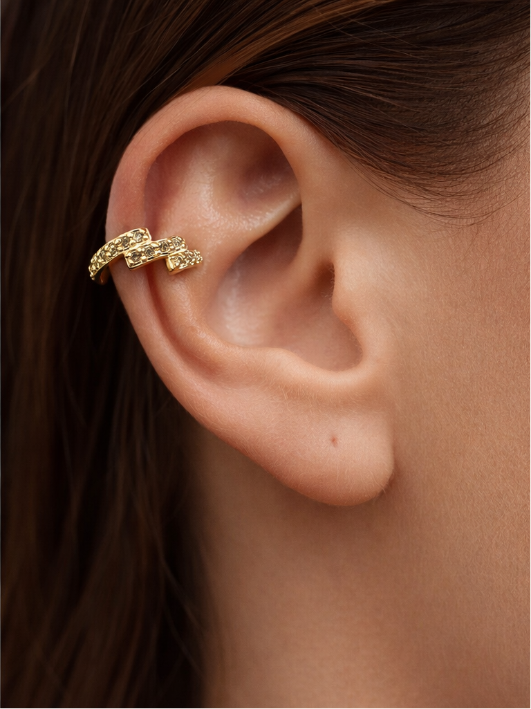 Zig zag  shaped cuff