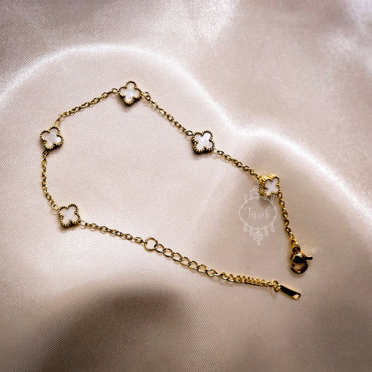 Dual charm Clover Bracelet (Medium sized clovers)