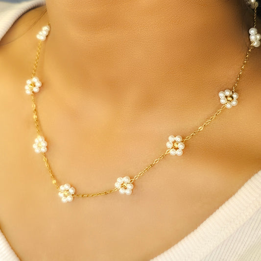 Korean inspired flower chain