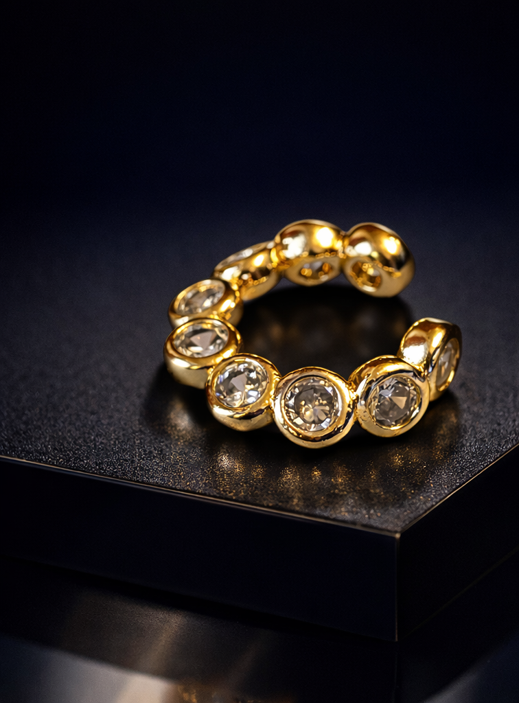 single layer projecting stone ear cuff